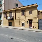 Alina Guest House